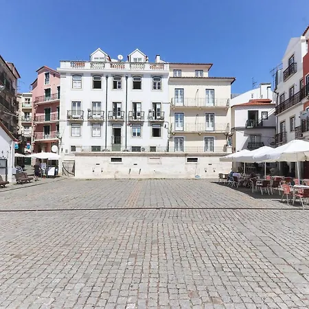 Guestready - Alfama Modern Loft Appartement Lisboa